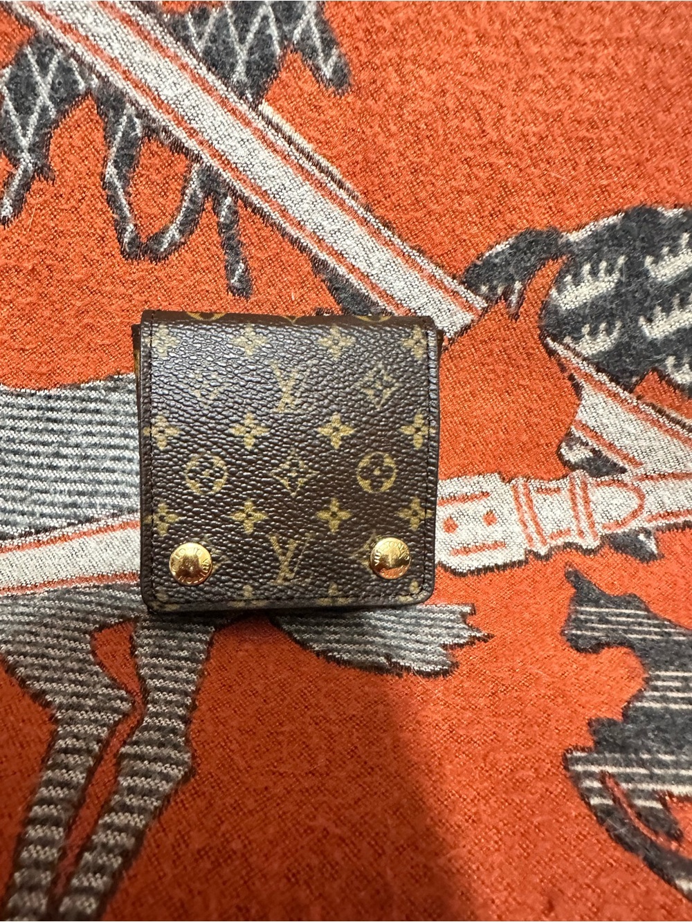 LOUIS VUITTON ❤️🌟SN1016 MONOGRAM FOLDING JEWELRY CASE ⭐️
